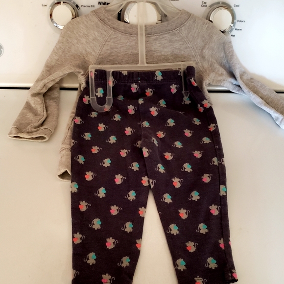 2 pc Outfit - Picture 2 of 4